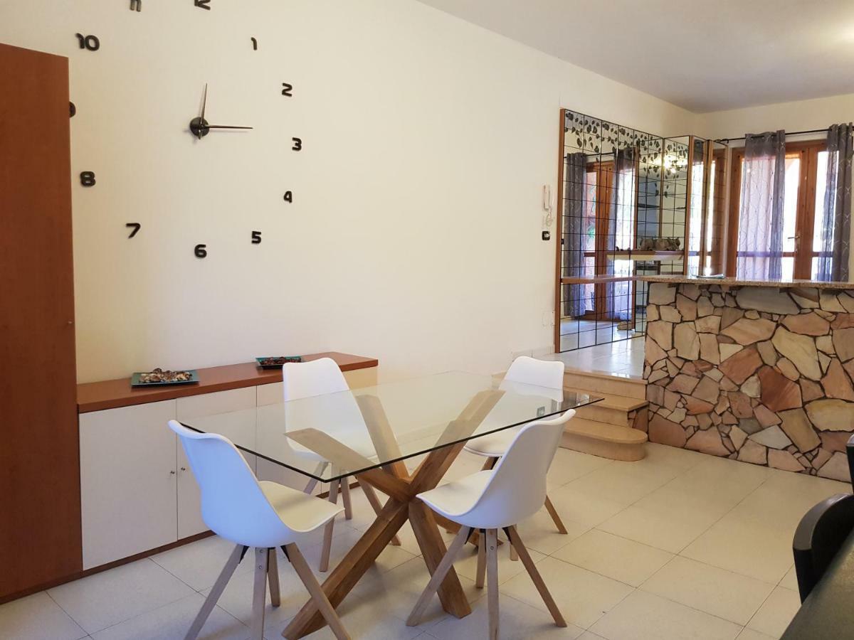 Casa Vacanze Valentina Porto Conte Buitenkant foto